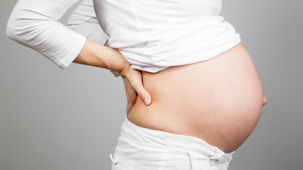 Graviditet kan give smerter i bækkenet.